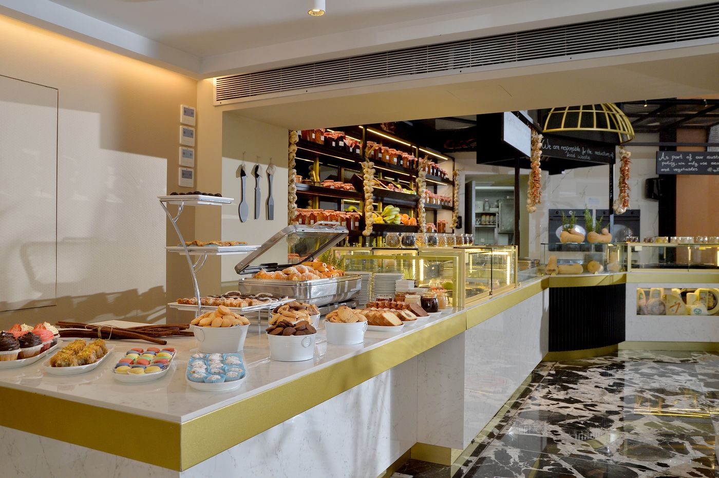 Airotel-Stratos-Vassilikos-Restaurant-68