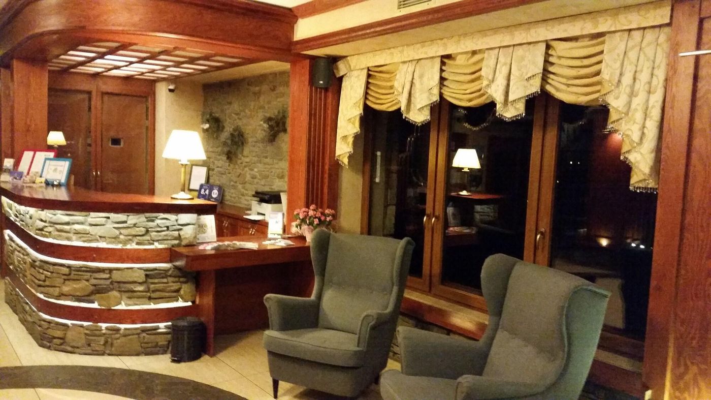 Helan Family & Garden-Poland-ZAKOPANE-Lobby-5