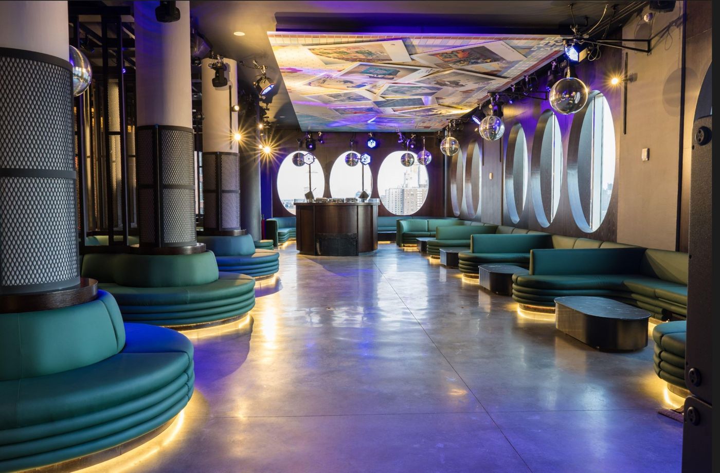 Hotel-Indigo-Lower-East-Side-New-York-Lobby-21