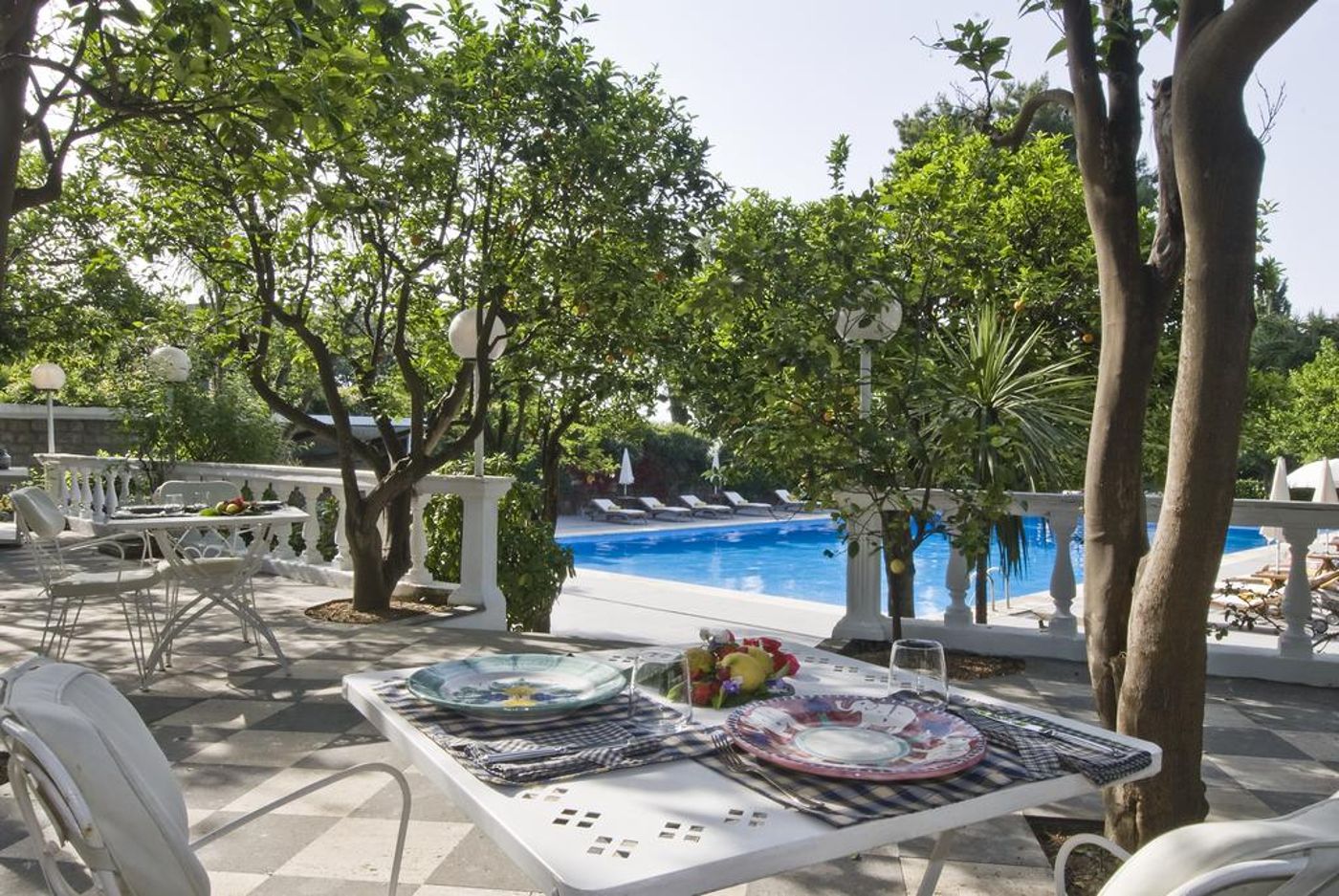 Grand-Hotel-Cocumella-Pool-7