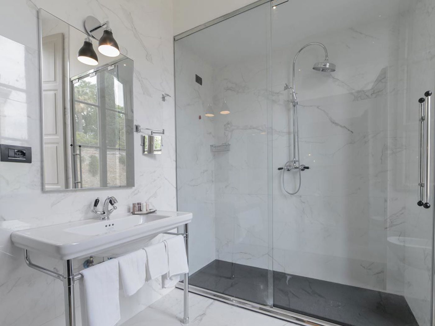 Roma Luxus Hotel - Italy - Rome - Room - 4