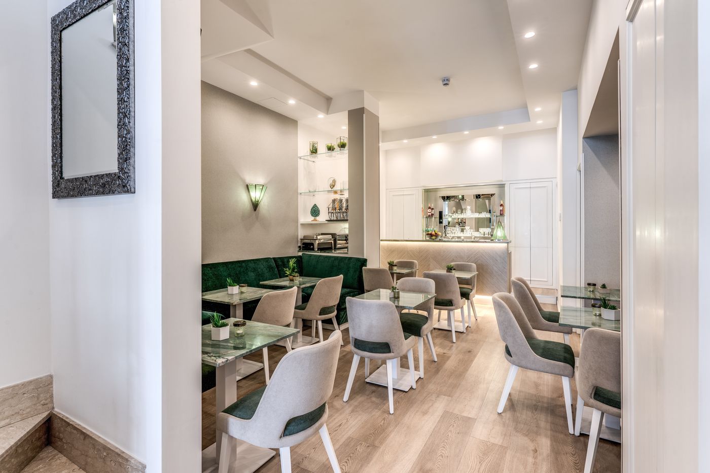 Sorrento-City-Restaurant-62