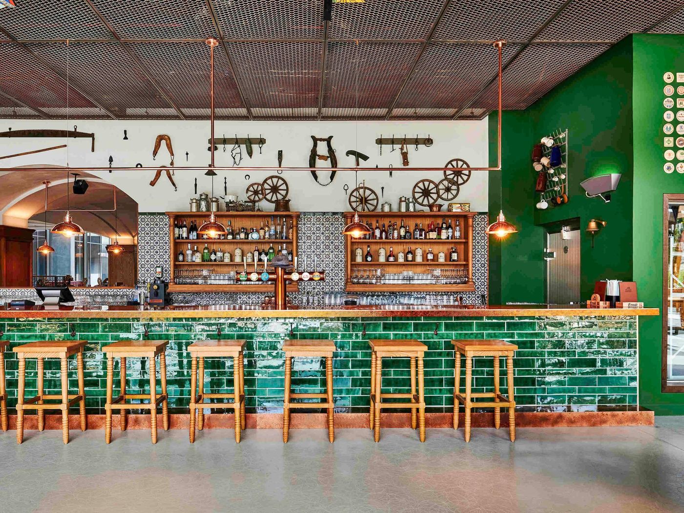 25hours-Hotel-Dubai-One-Central-Bar-53