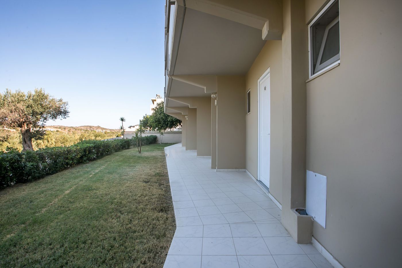 Hillside-Studios-Room-19