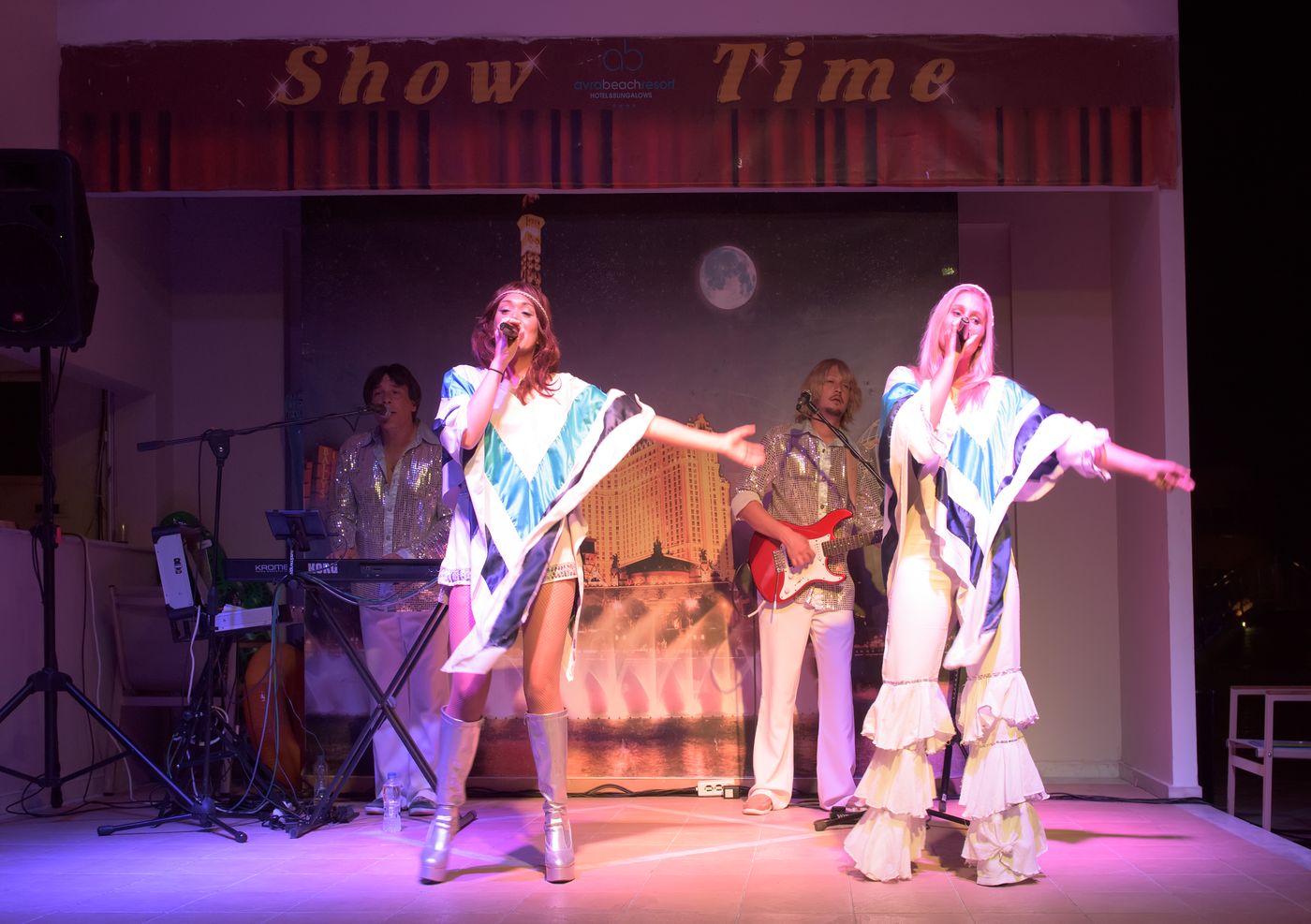 Avra-Beach-Resort-Hotel---Bungalows-Sports-and-Entertainment-40