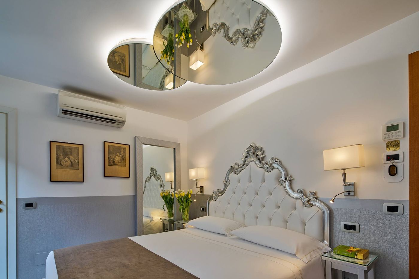 Unahotels-Ala-Venezia--Adults-16--Room-2