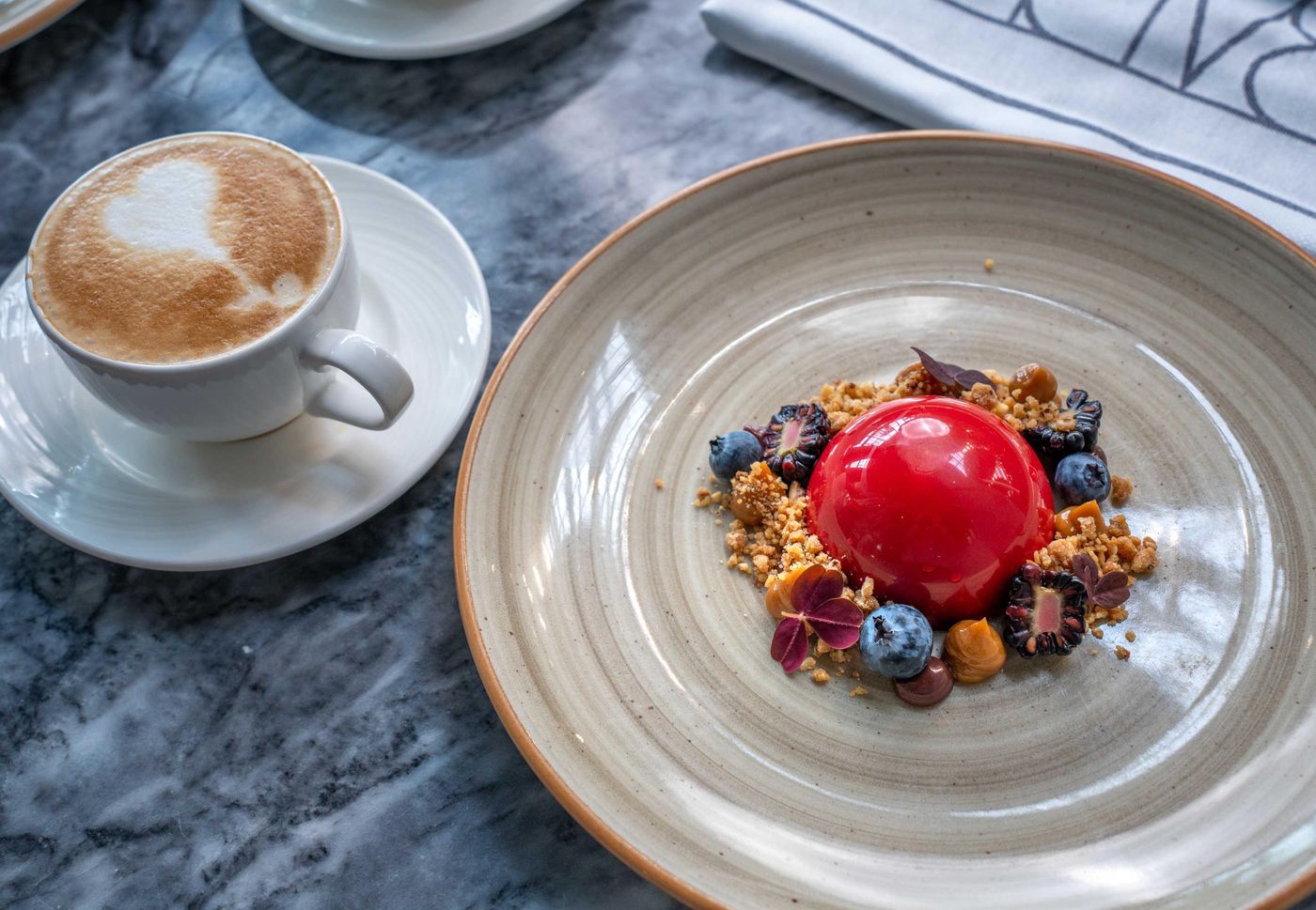 Crowne-Plaza-Copenhagen-Towers-Restaurant-38