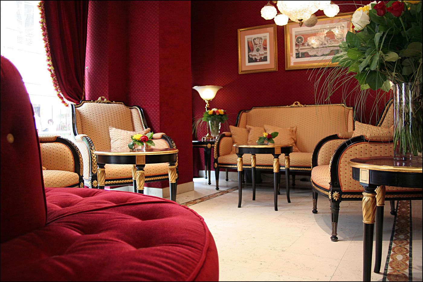 Villa-Opera-Drouot-Lobby-11