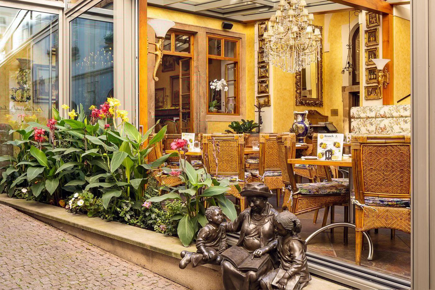 Iron-Gate-Hotel---Suites-Prague-by-BHG-Restaurant-5