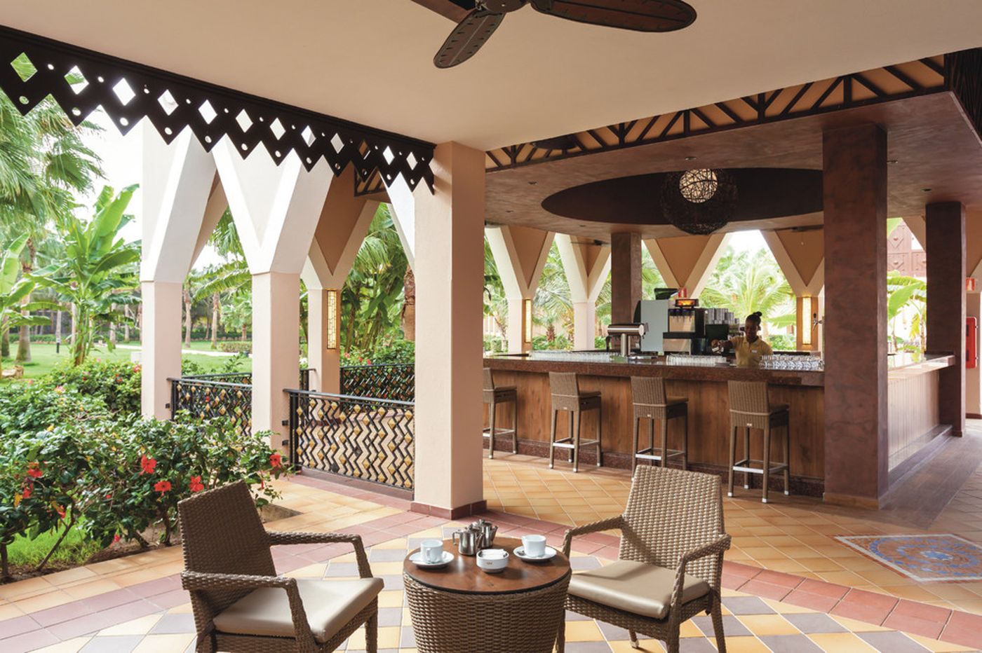 Clubhotel-Riu-Funana-Bar-40