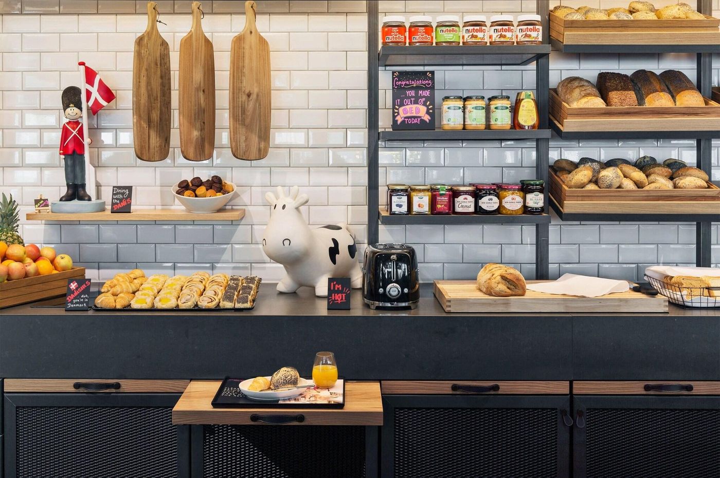 Moxy-Copenhagen-Sydhavnen-Restaurant-36