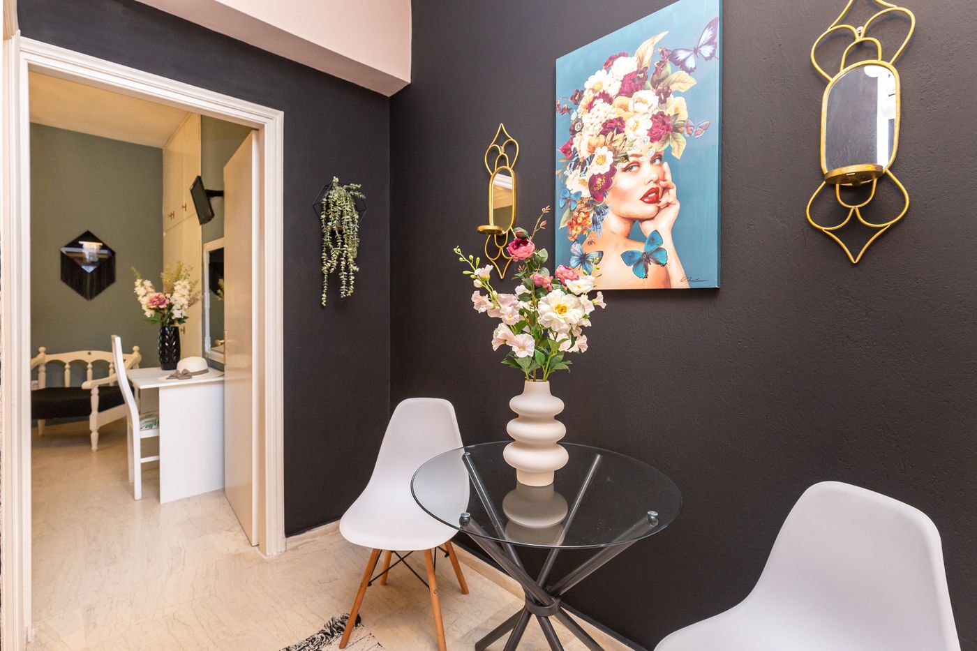 V-A--Boutique-Apartments-and-Suites-Room-53