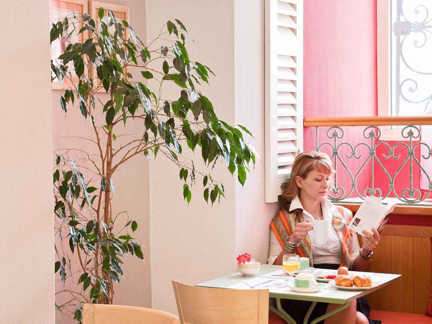 Mercure-Nice-Marche-aux-Fleurs-Restaurant-35