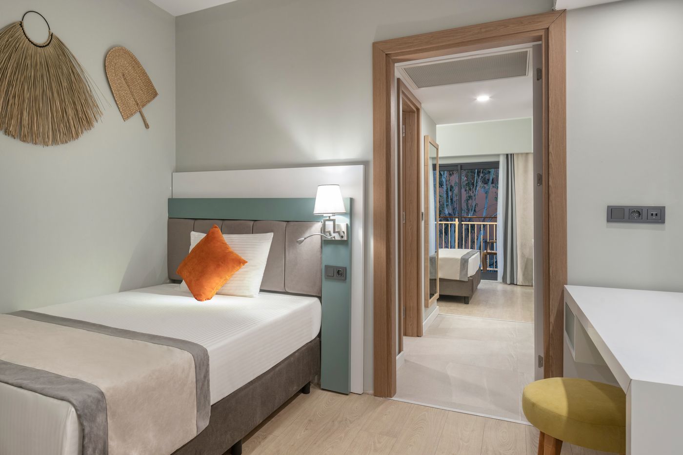 Arcanus Hotels Trendline Side