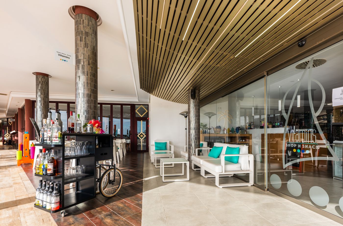 Hotel-Esmeralda-Maris-by-LIVVO-Bar-43