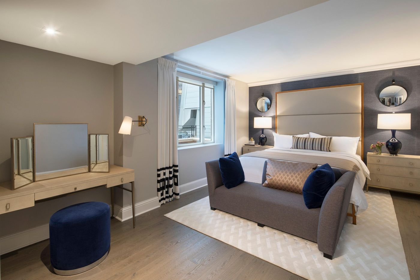 Omni-Berkshire-Place-Room-7