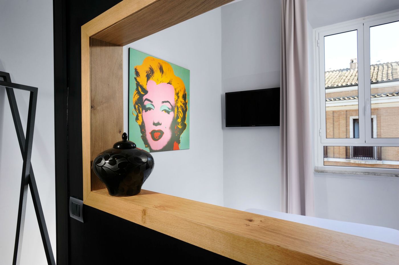 Suite-Art-Navona-Room-2