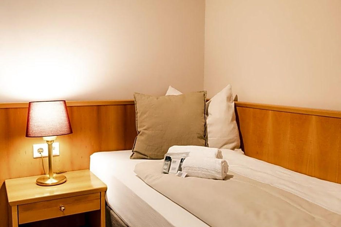 Hotel Restaurant Am Park-Germany-WALTROP-General view-6