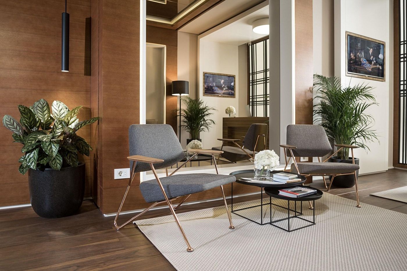 Dominic Smart & Luxury Suites Parliament-Serbia-BELGRADE-Lobby-6