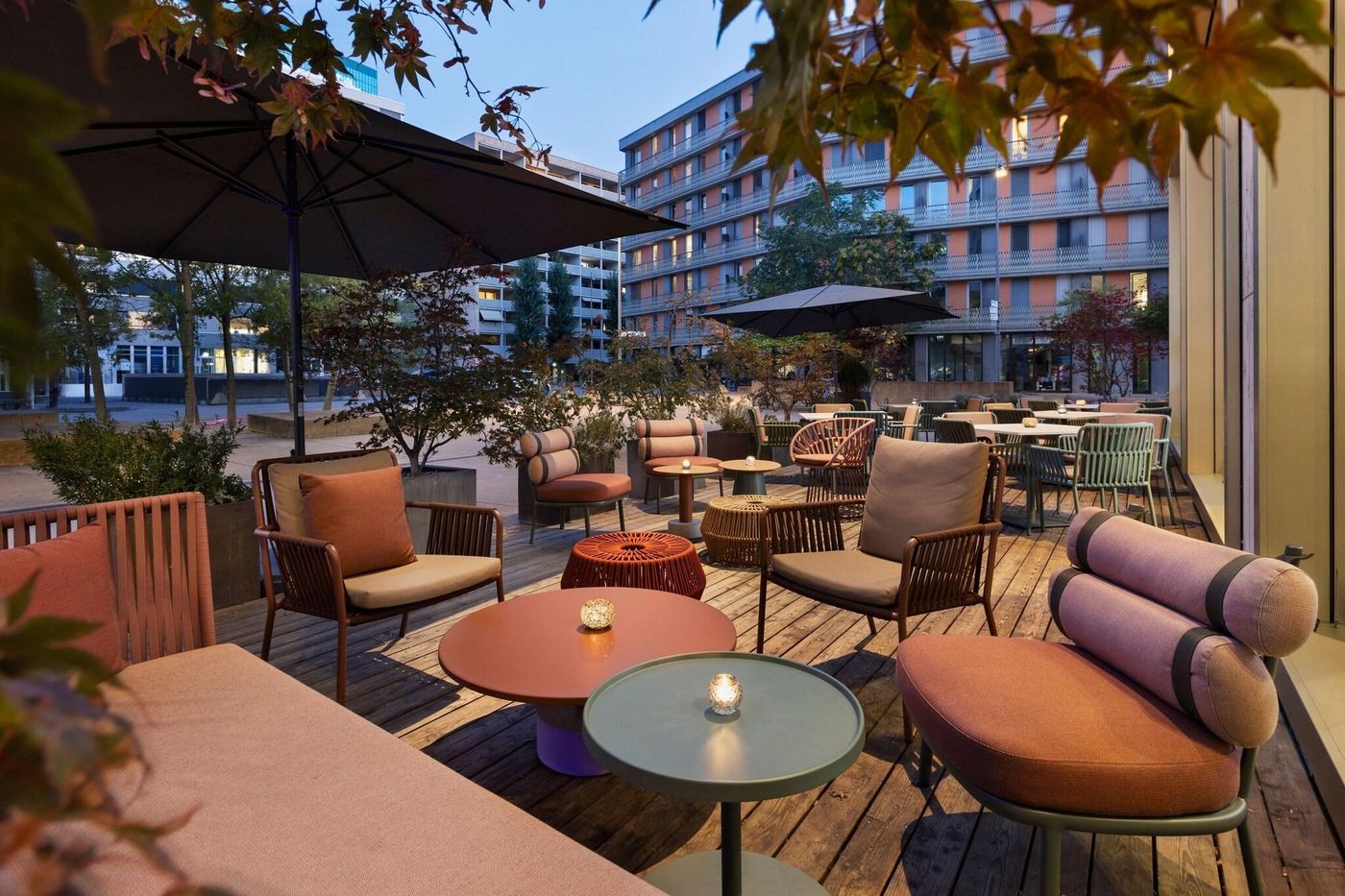 Renaissance Zurich Tower-Switzerland-Zürich-General view-2