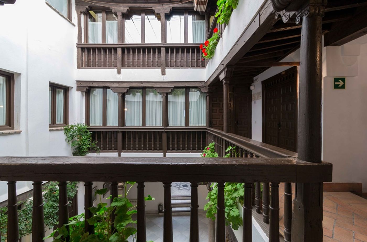 Casa del Capitel Nazari-Spain-GRANADA-General view-5