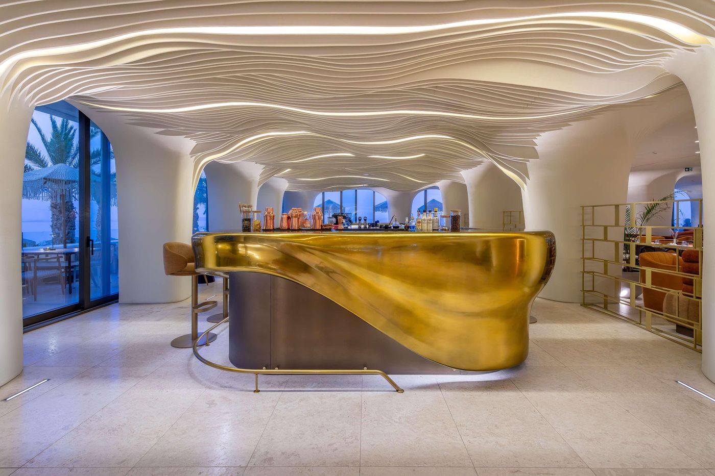 Isla-Brown-Corinthia-Resort---Spa--Curio-Collection-By-Hilton-Bar-19