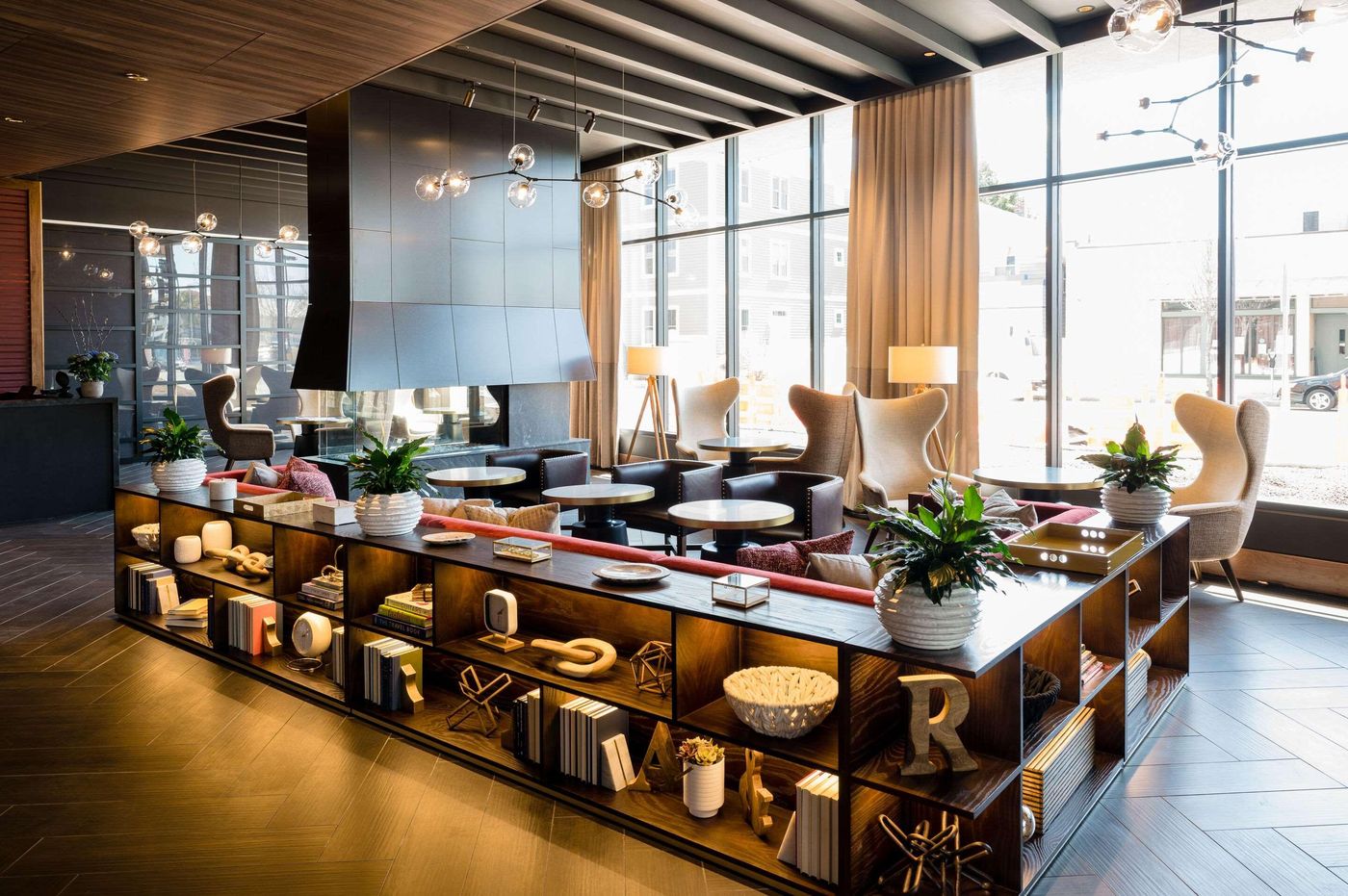 Cambria-Hotel-Boston-Somerville-Lobby-5