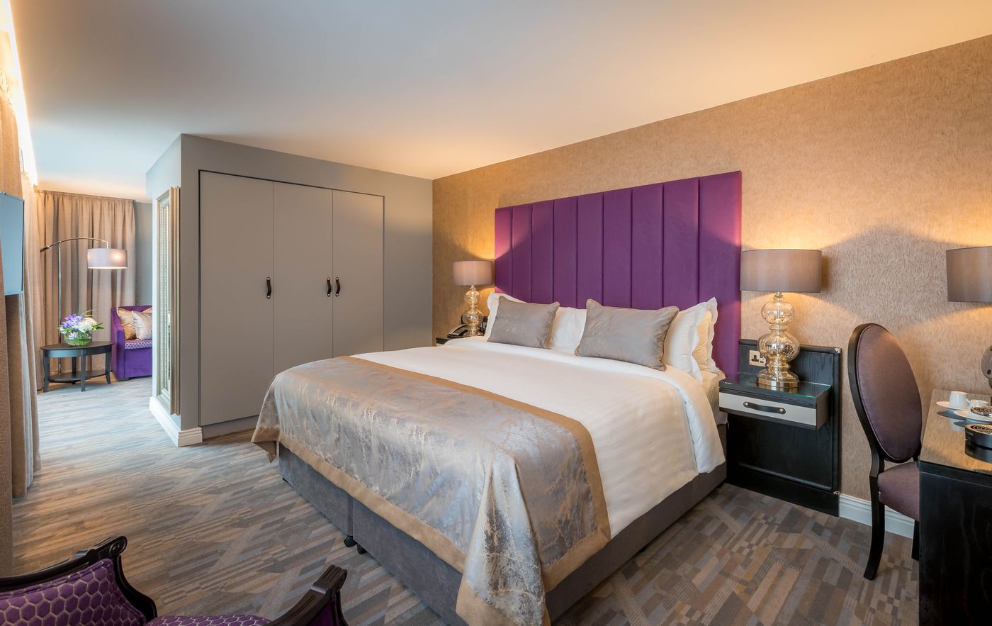 Trinity-City-Hotel-Room-6