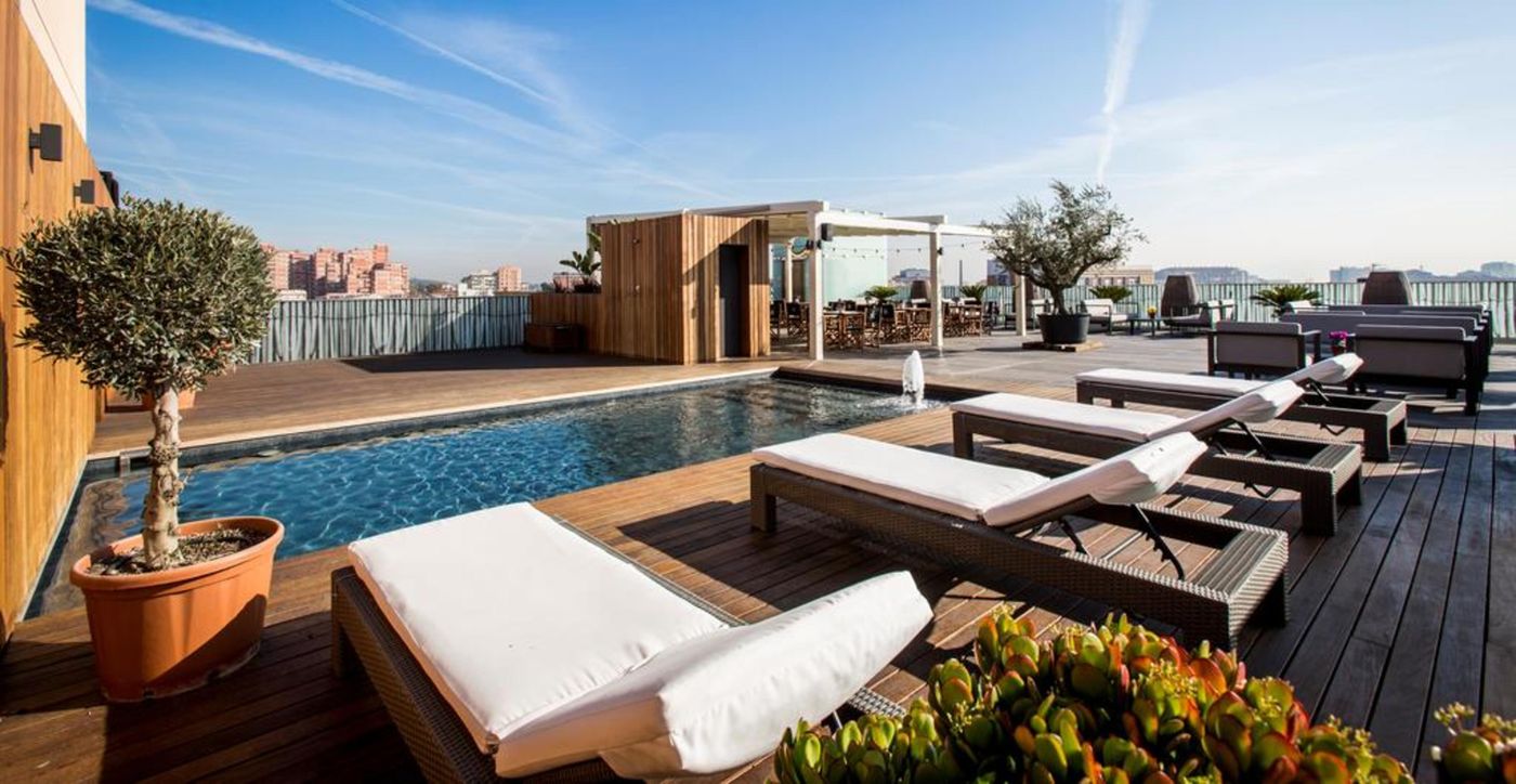 Hotel Urpi-Spain-SABADELL-Pool-1