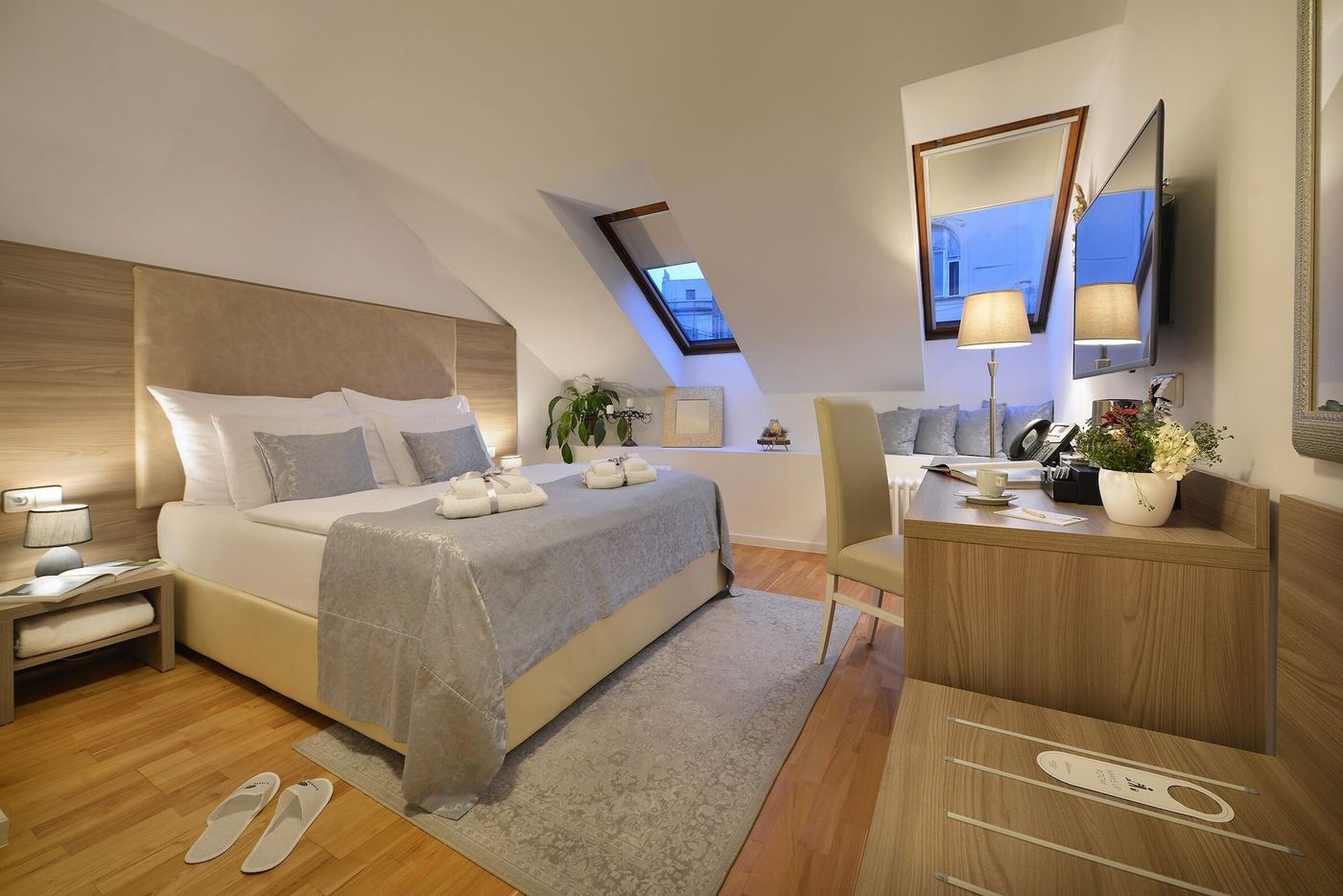 Prague-Old-Town-Residence-Room-7