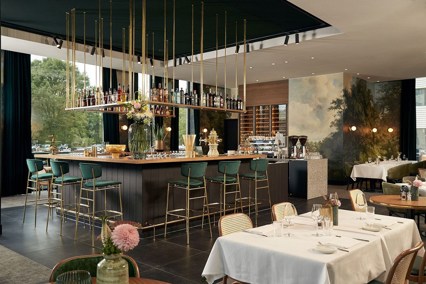 Van-der-Valk-Hotel-Amsterdam---Amstel-Restaurant-10