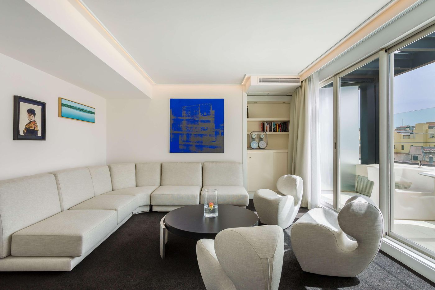 Room-Mate-Oscar-Room-7