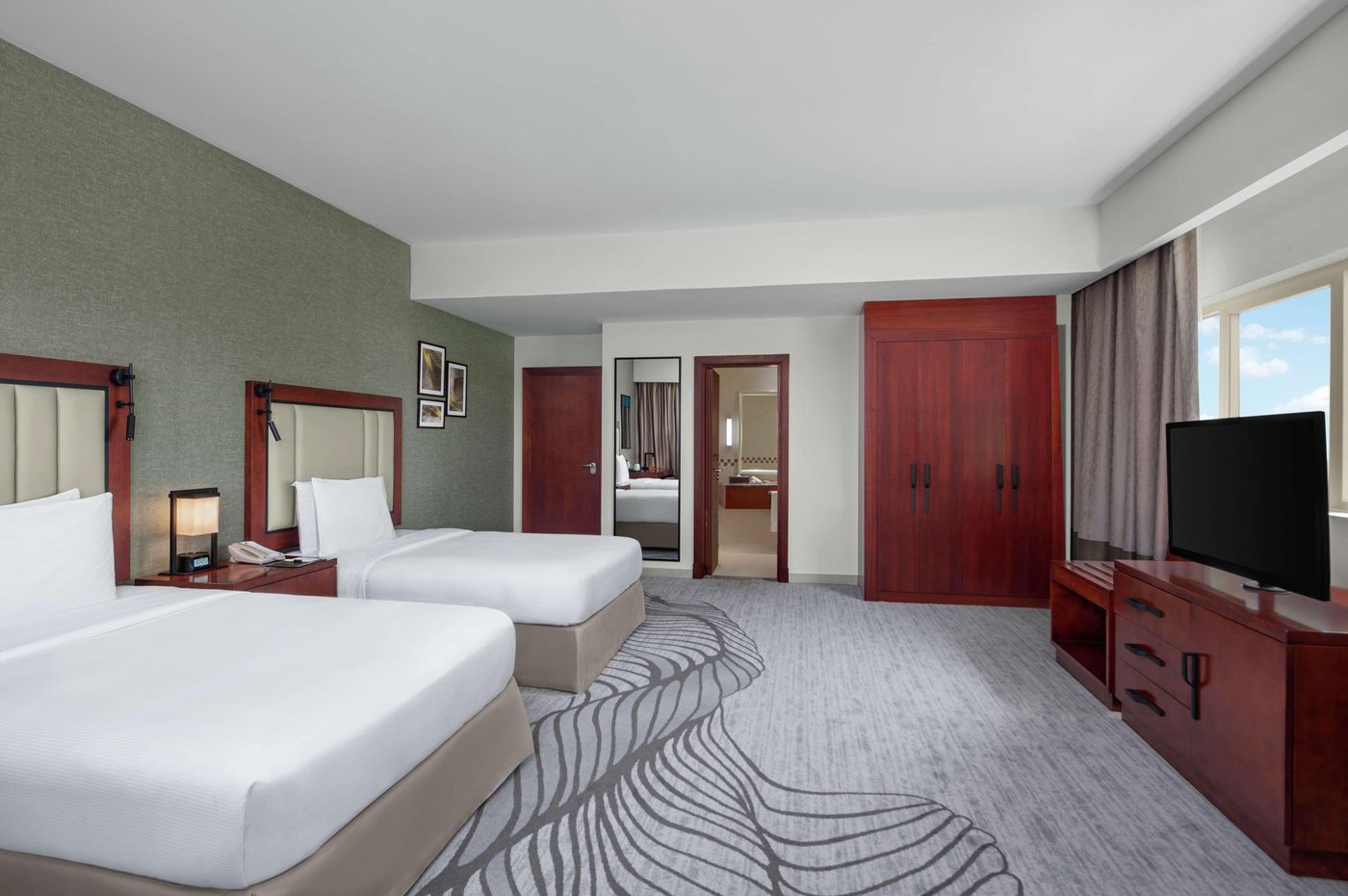 Doubletree-by-Hilton-Ras-Al-Khaimah-Room-15