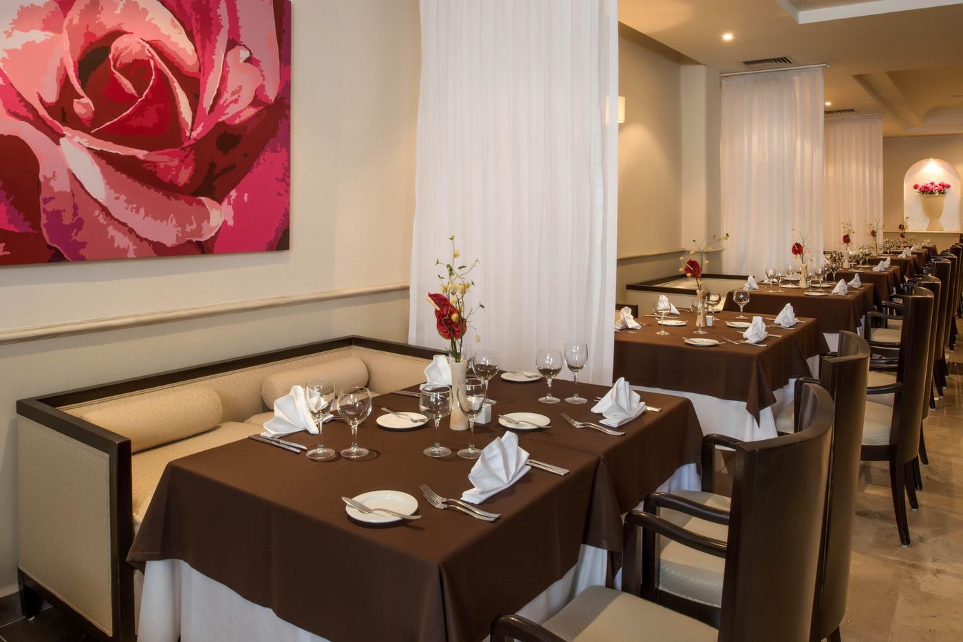 Grand-Riviera-Princess-Restaurant-55