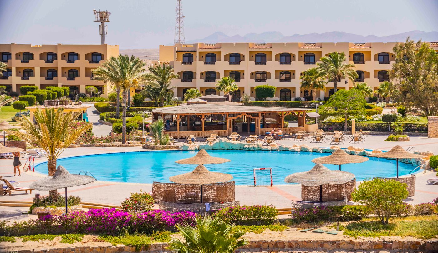 Elphistone-Resort-General-view-10