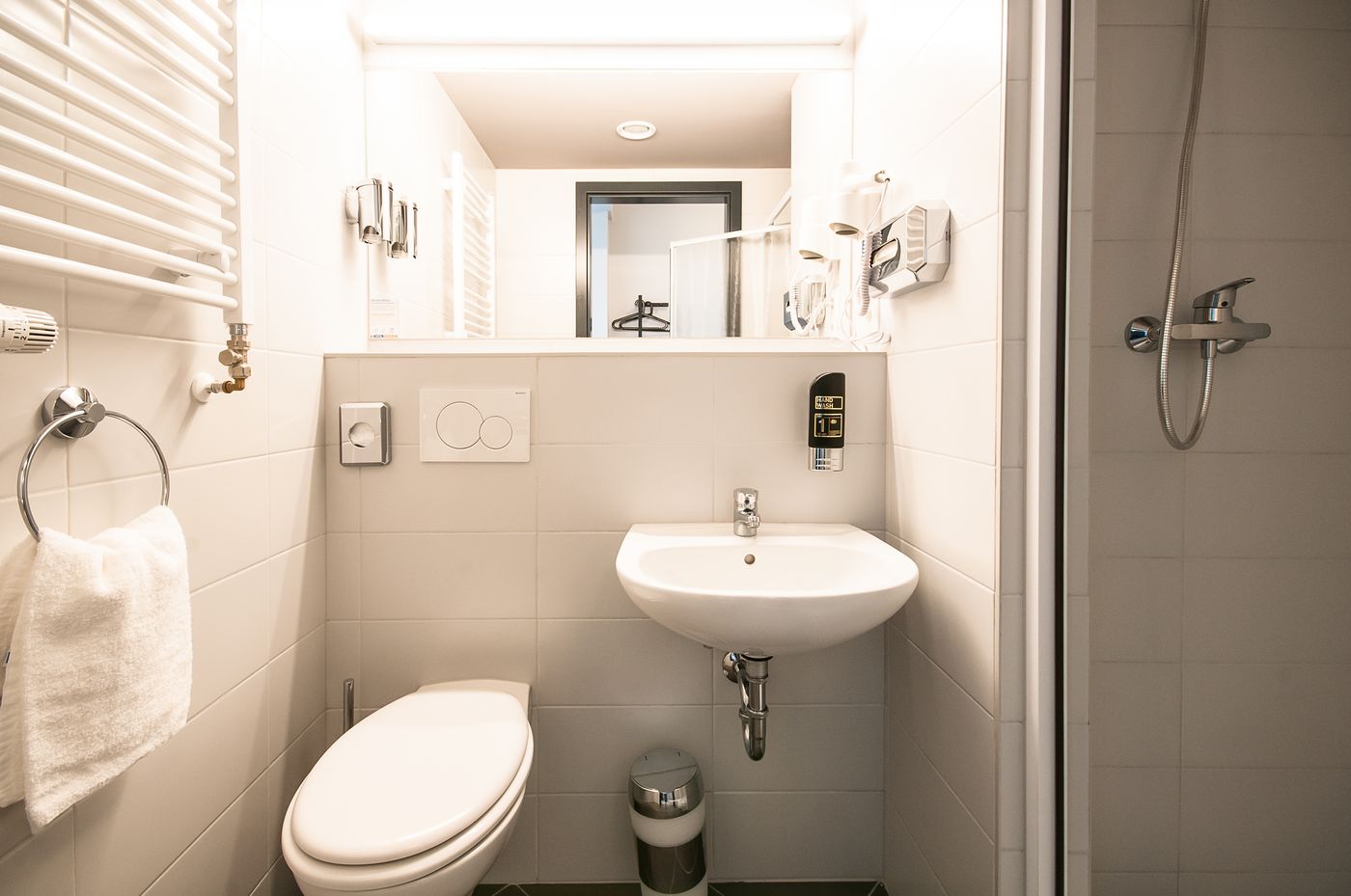 a&o Bremen Hauptbahnhof-Germany-BREMEN-Room-8