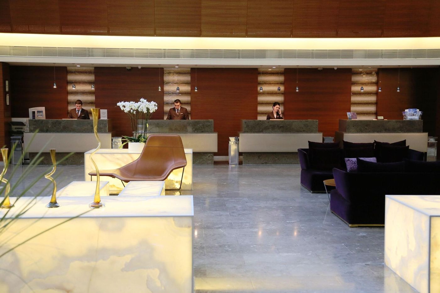 Sheraton-Hotel-Atakoy-Lobby-18