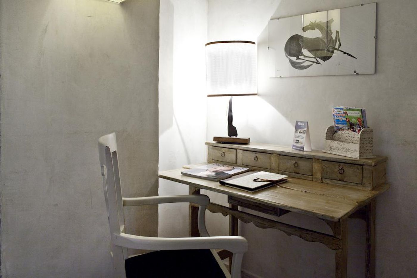 The-J---J-Historic-House-Hotel-Room-20