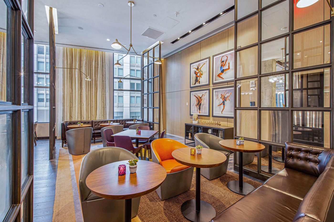 Canopy-by-Hilton-Jersey-City-Arts-District-Lobby-5