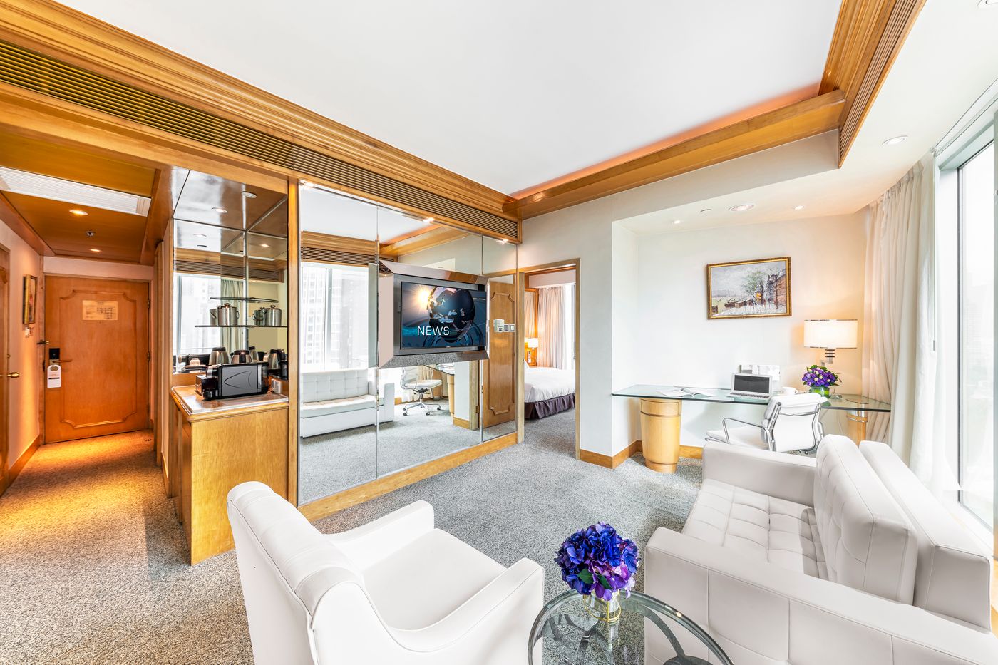 Regal-Hongkong-Hotel-Room-2