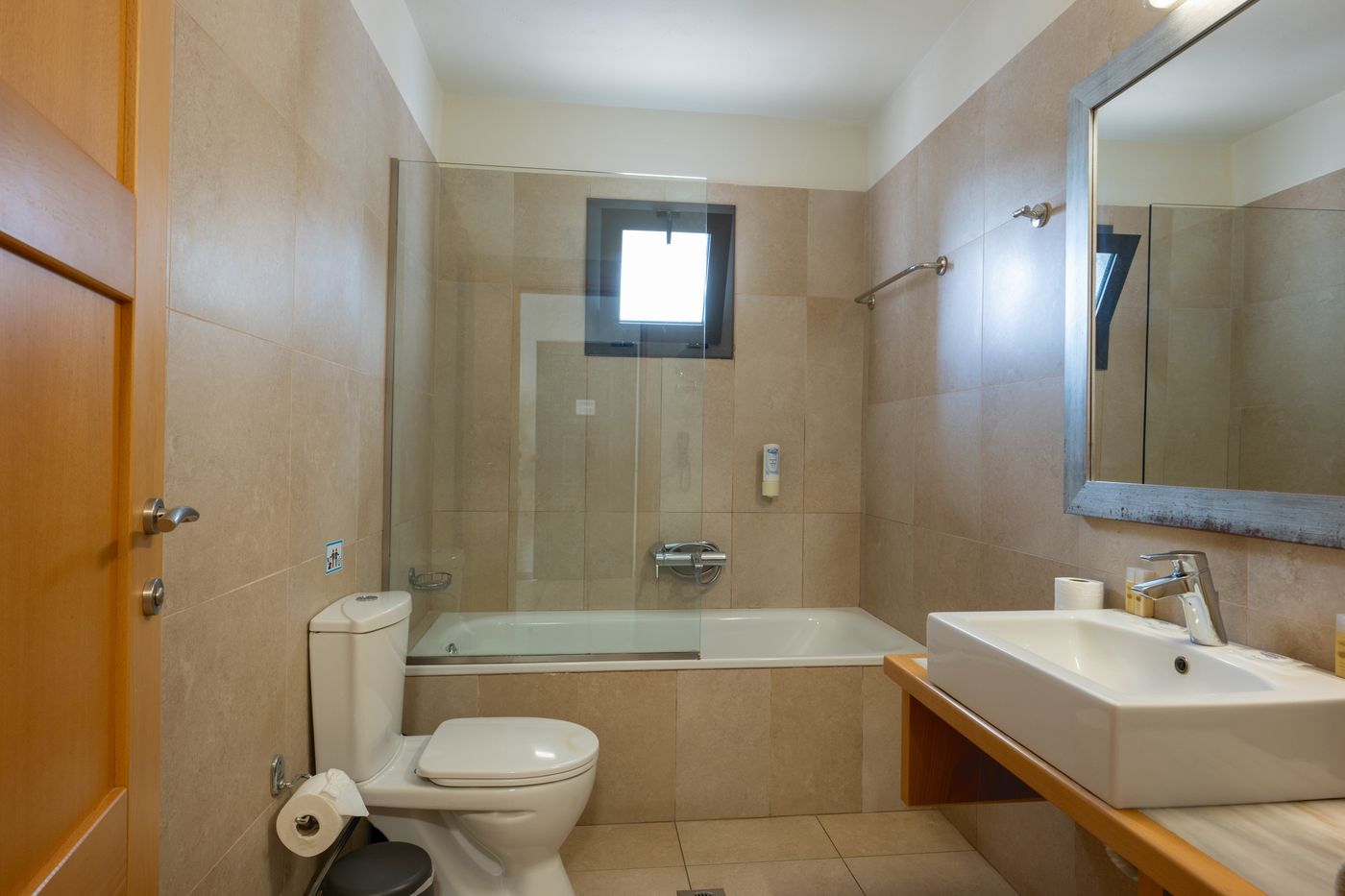 Ariadne-Beach-Room-28