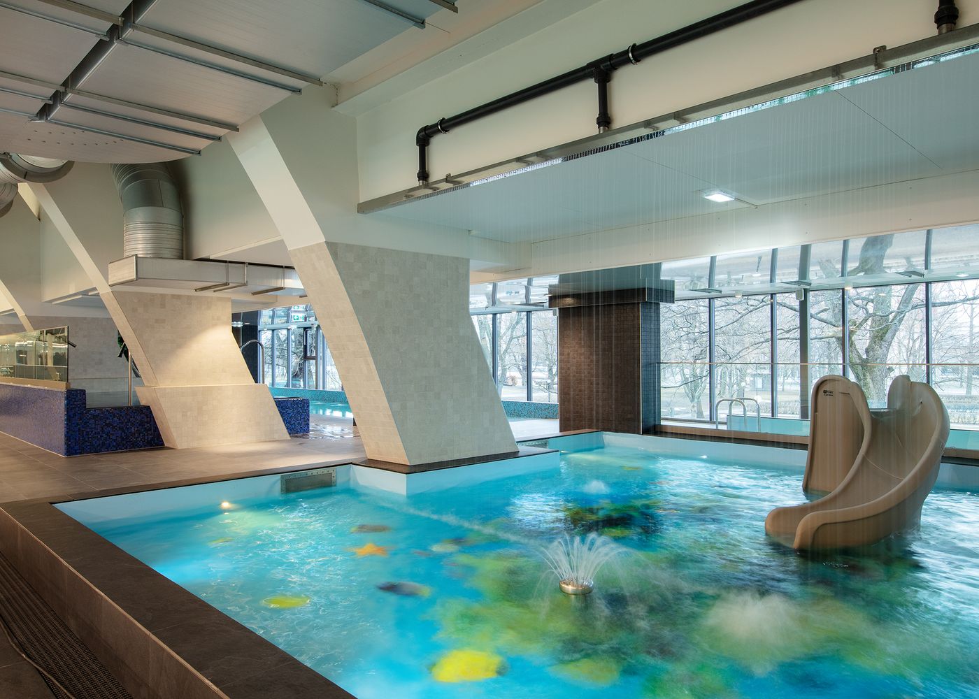 Kalev-Spa-Hotel-and-Waterpark-Pool-33