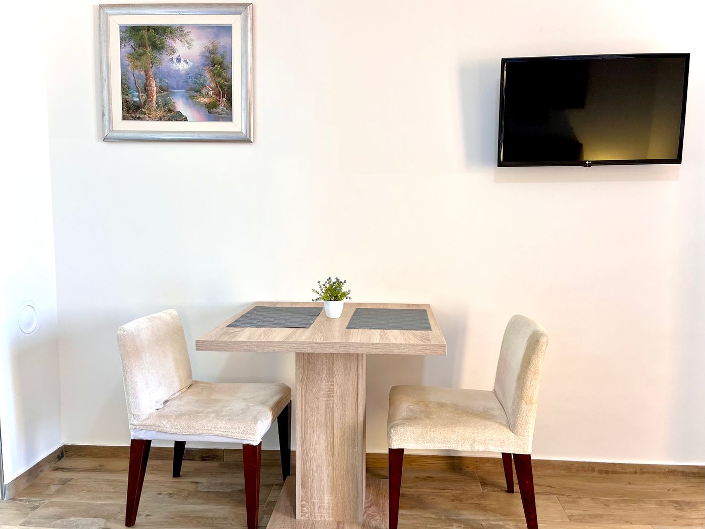 Villa-Sunset-Room-72