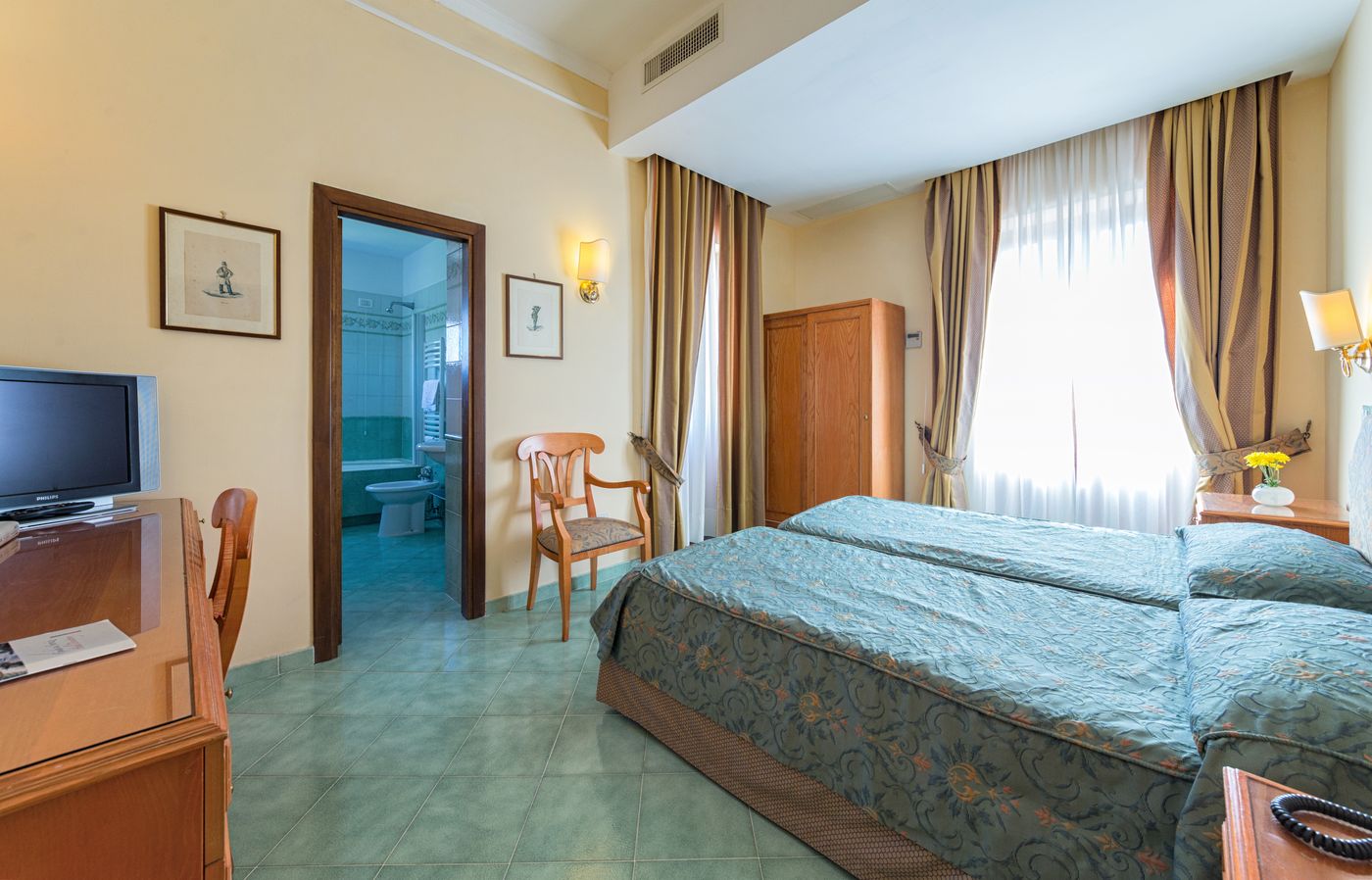 Hotel-Jaccarino-Room-23