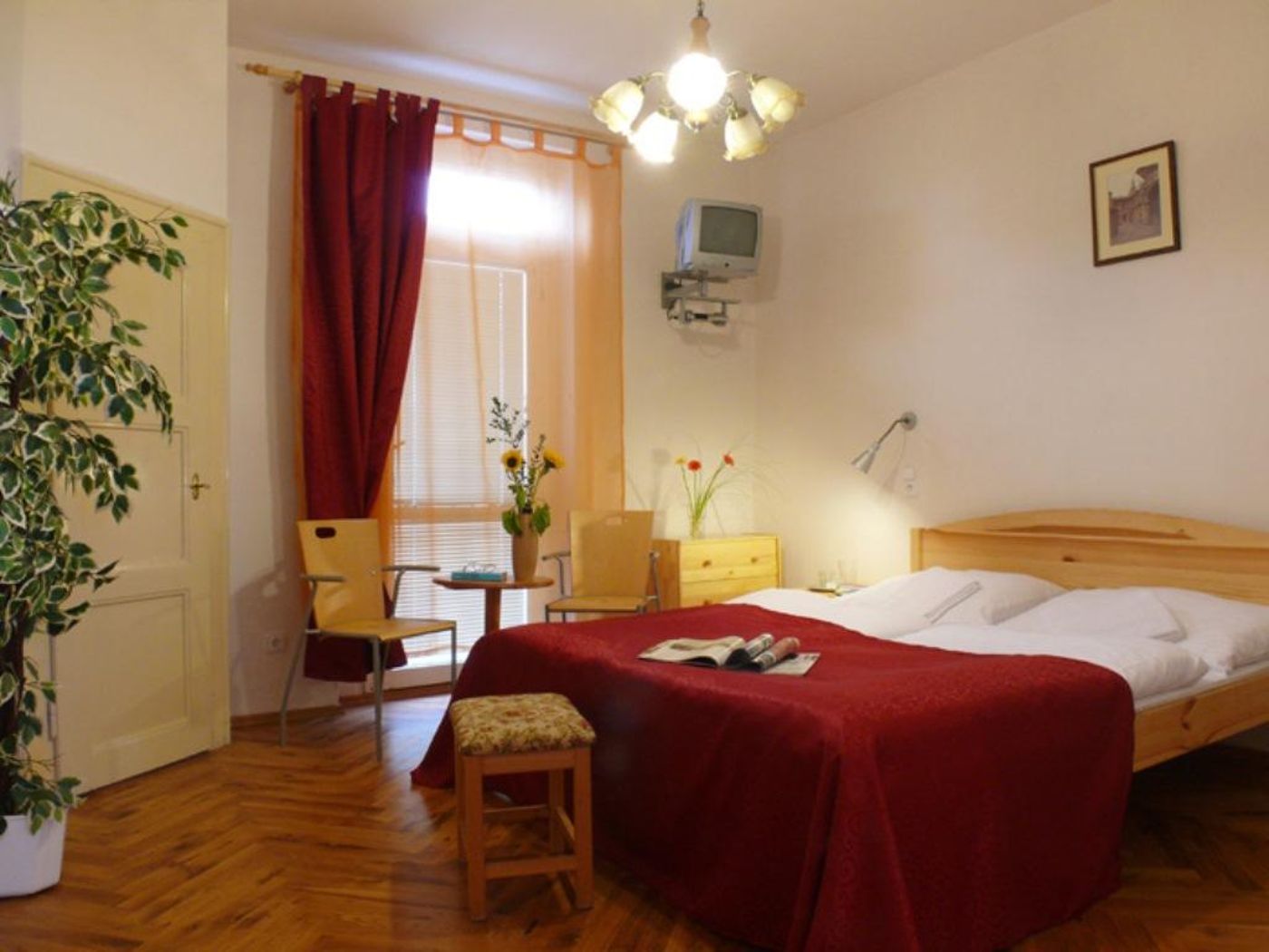 Pension-Prague-City-Room-14