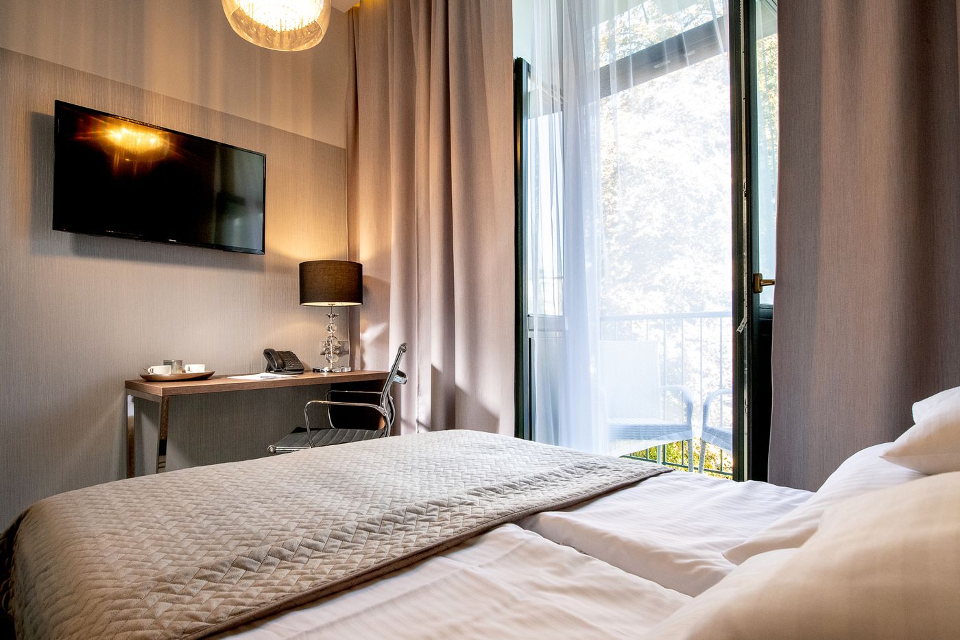 Plaza-Boutique-Hotel-Room-31