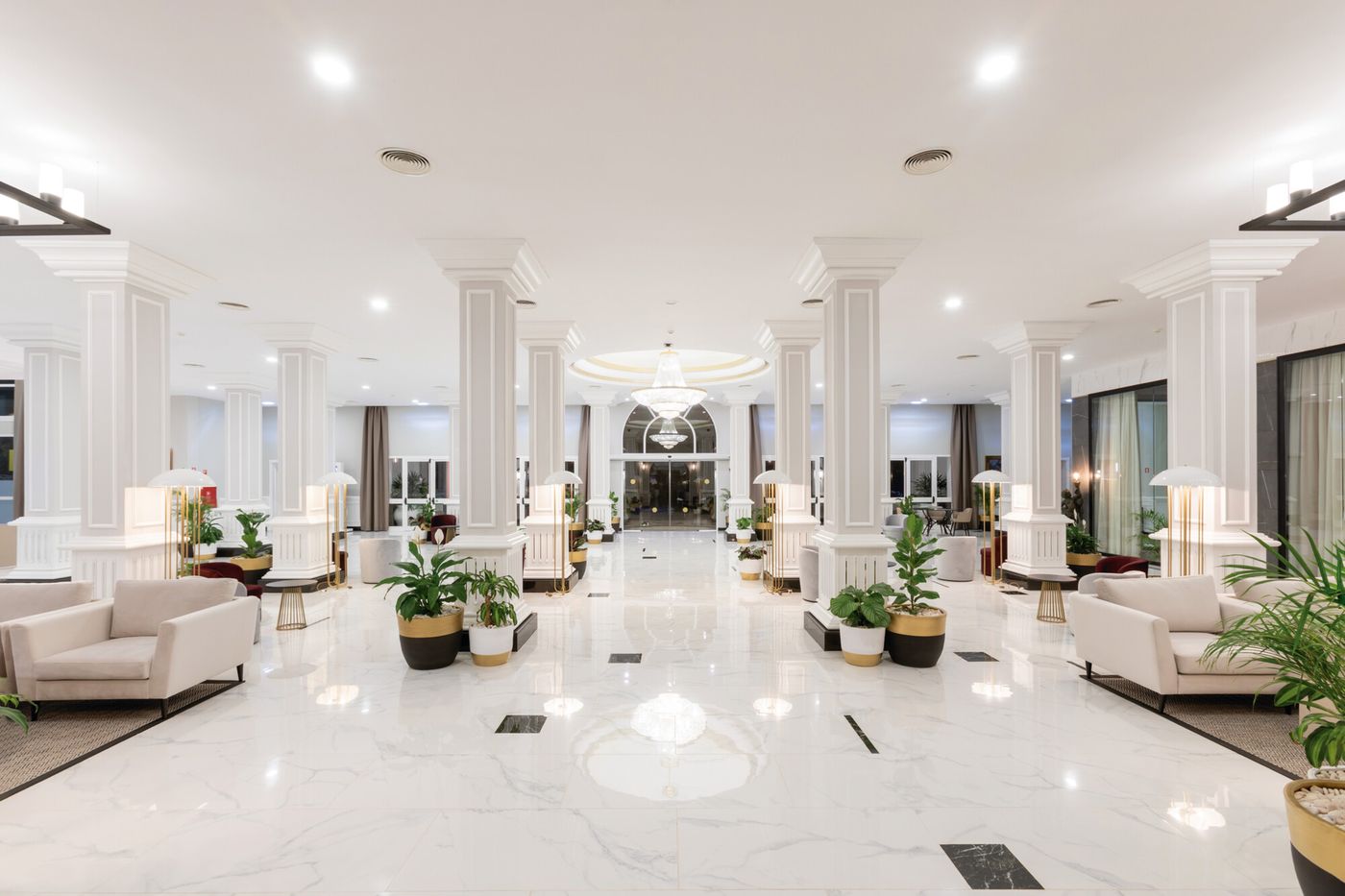 Riu-Palace-Madeira-Lobby-45