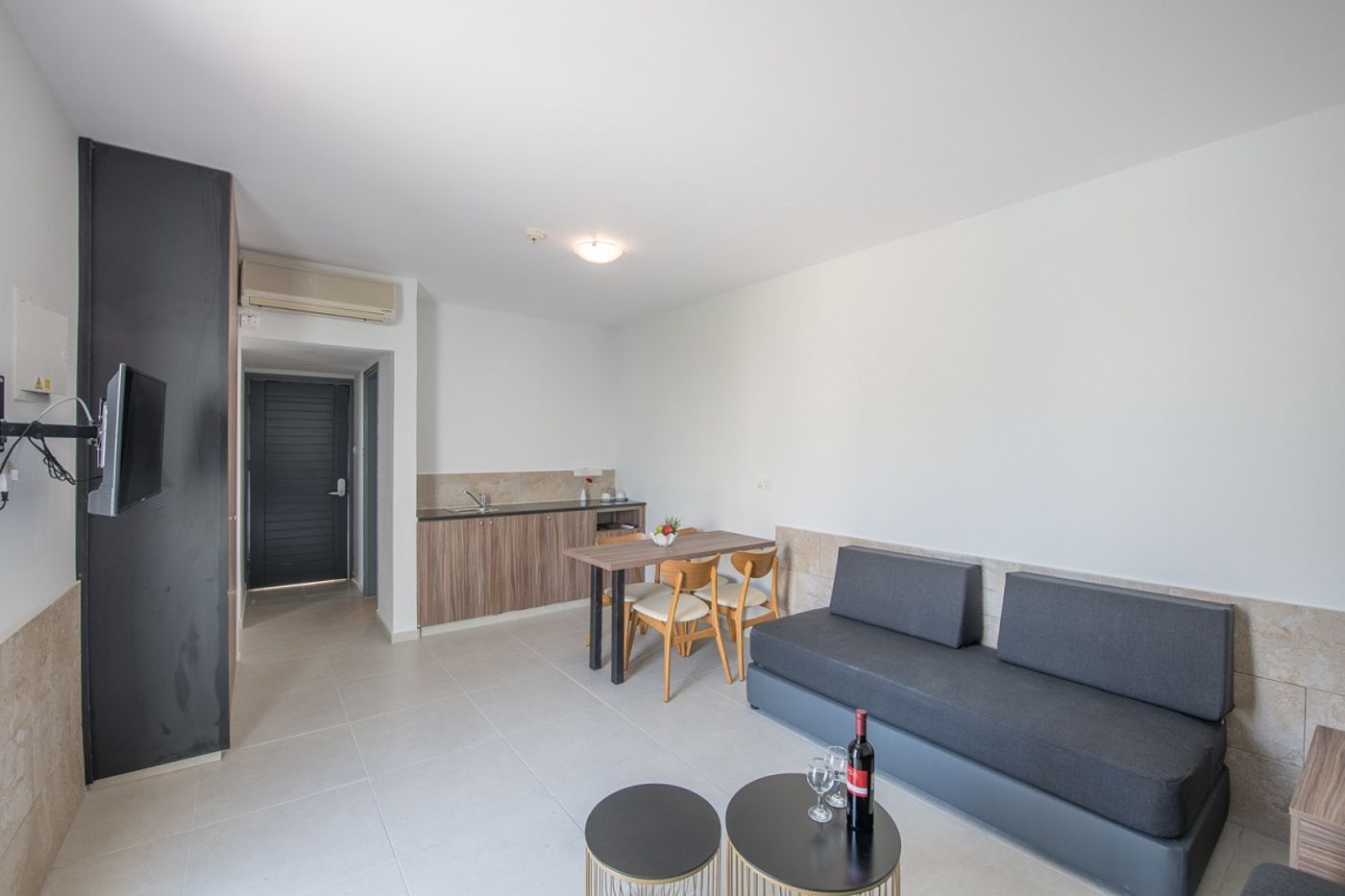 Electra-Holiday-Village-Room-18