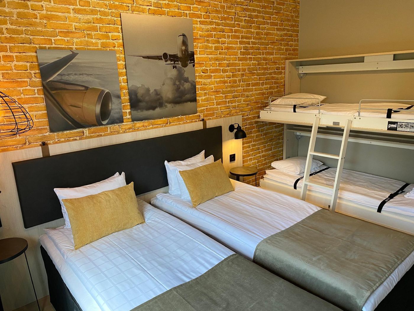 Skyline Airport Hotel-Finland-Vantaa-Room-9