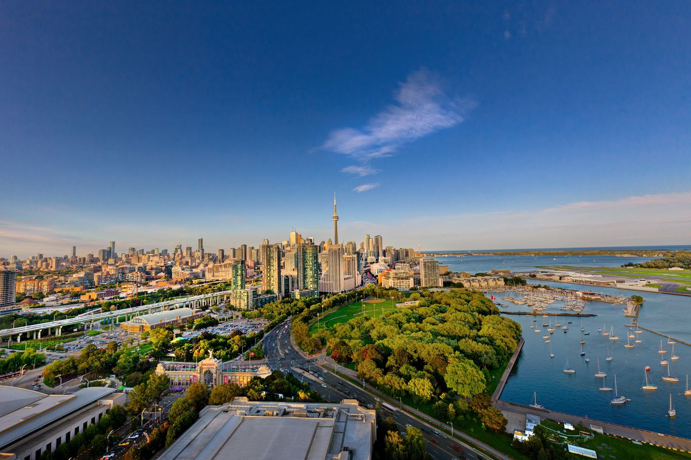 Hotel X Toronto by Library Hotel Collection-Canada-TORONTO-General view-2
